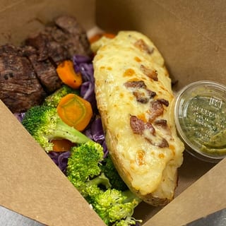 Bistro Filet Medallions With Chimmi